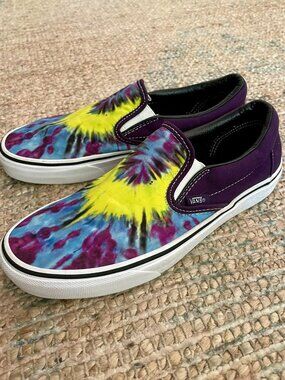 VANS Classic Purple Yellow and Blue Tie Dye Slip-on Men’s 6.5 Women’s 8